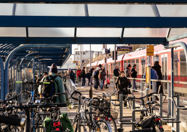 Fachgruppe | Vernetzte Mobilität: Förderung von Mobilstationen Fachgruppe | Vernetzte Mobilität: Förderung von Mobilstationen