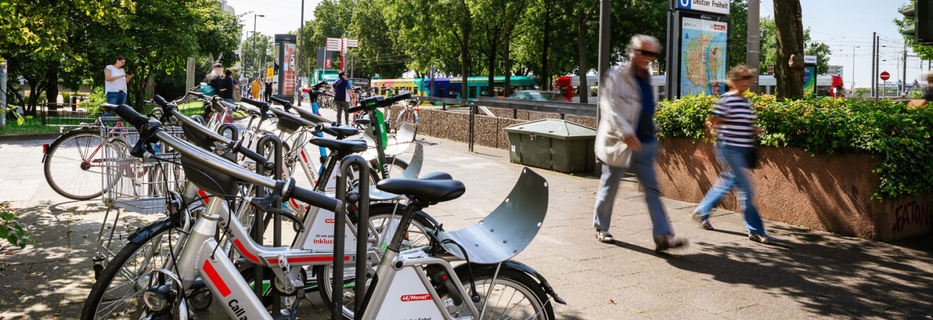 Difu | Diskurs am Dienstag: Fahrradparken – eine lohnenswerte Herausforderung Difu | Diskurs am Dienstag: Fahrradparken – eine lohnenswerte Herausforderung
