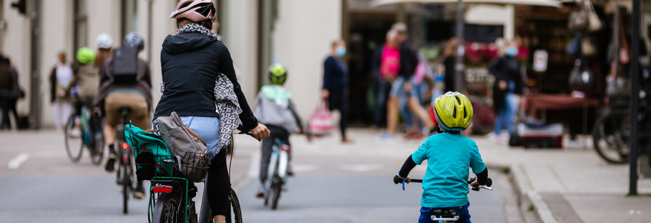 Fachgruppe | Zielgruppenorientiertes Mobilitätsmanagement: Radfahrfortbildungen und Bewegungsförderung im Zukunftsnetz Fachgruppe | Zielgruppenorientiertes Mobilitätsmanagement: Radfahrfortbildungen und Bewegungsförderung im Zukunftsnetz