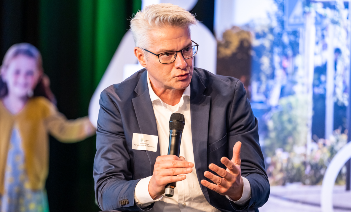 Smilla Dankert | Zukunftsnetz Mobilität NRW