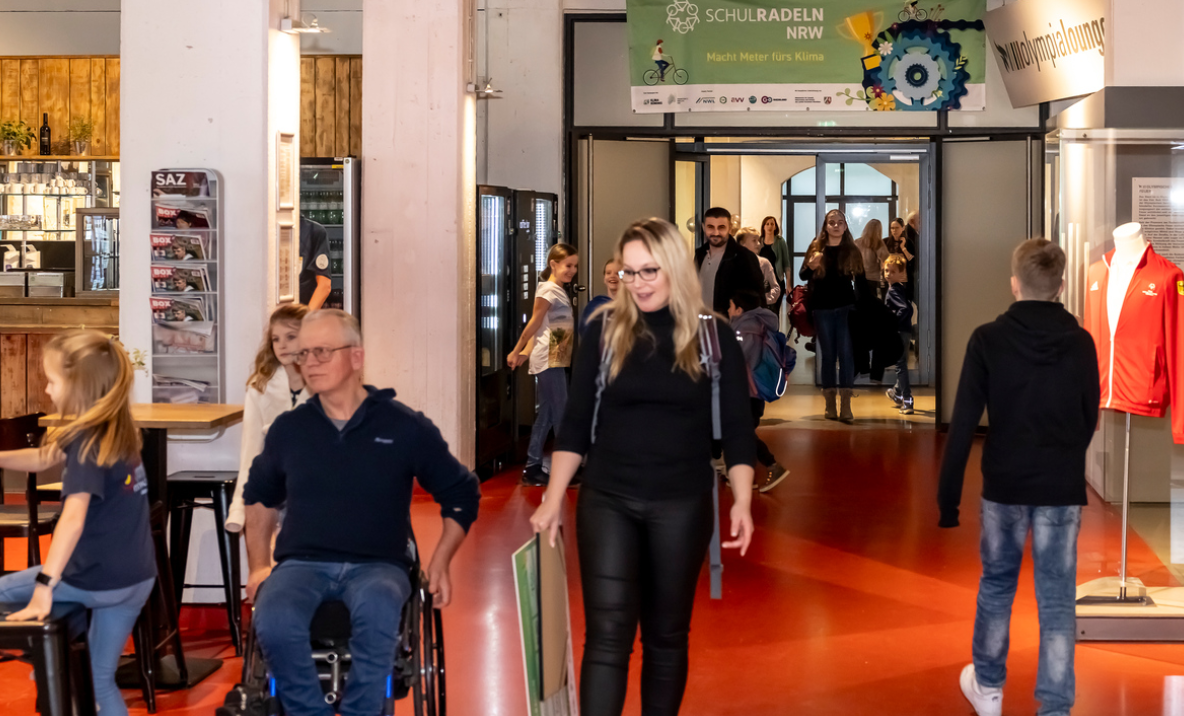 Smilla Dankert | Zukunftsnetz Mobilität NRW