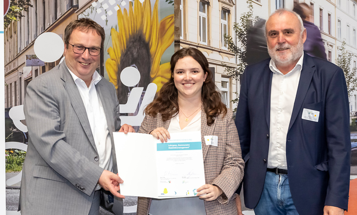 Smilla Dankert | Zukunftsnetz Mobilität NRW