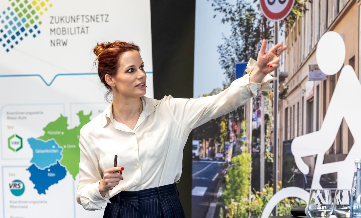 Smilla Dankert | Zukunftsnetz Mobilität NRW