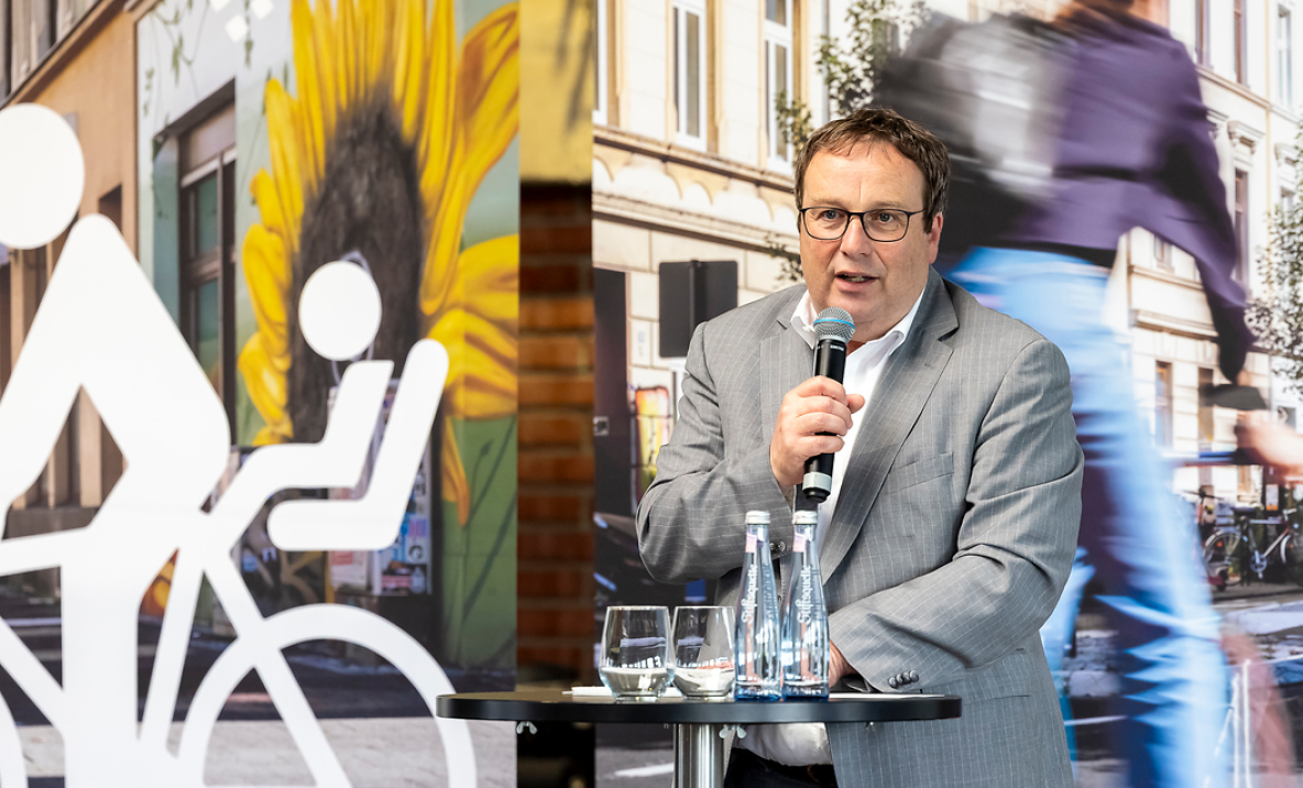Smilla Dankert | Zukunftsnetz Mobilität NRW