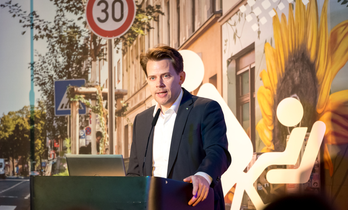 Smilla Dankert | Zukunftsnetz Mobilität NRW